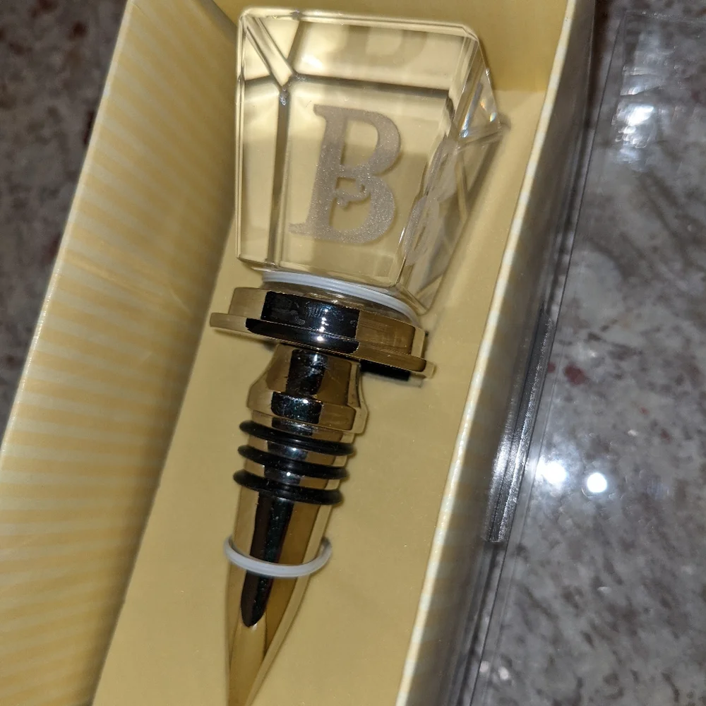 NEW Cypress Home Wine Stopper Monogram B Silver Box Gift Idea Acrylic